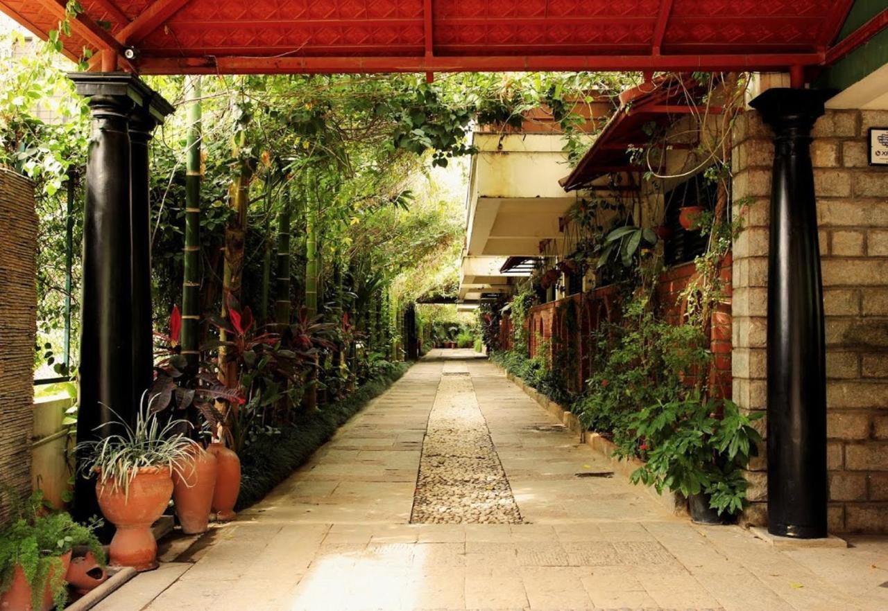 The Green Path Eco Hotel บังกาลอร์ ภายนอก รูปภาพ